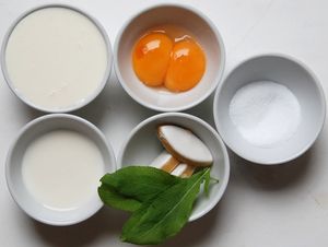 cr_me_aux_calissons_et_sauge_001