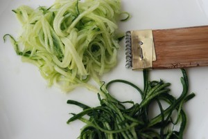 Bavarois_tricolore_thon_tomates_comcombre_004