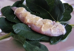 Dorade en papilotte feuille figuier 1